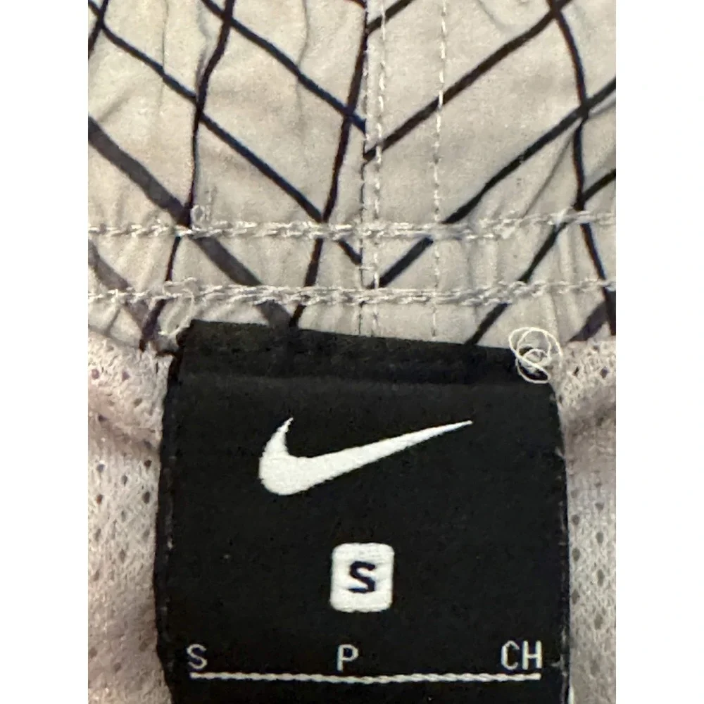 Nike Board Shorts Small Men Grey Geometric Grid Swoosh Mesh Lined Swim Trunks
